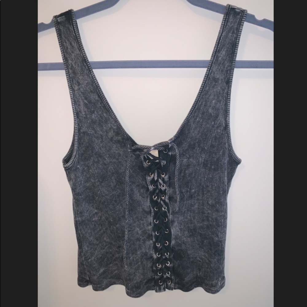 SKY AND SPARROW Slightly Cropped Tank Top